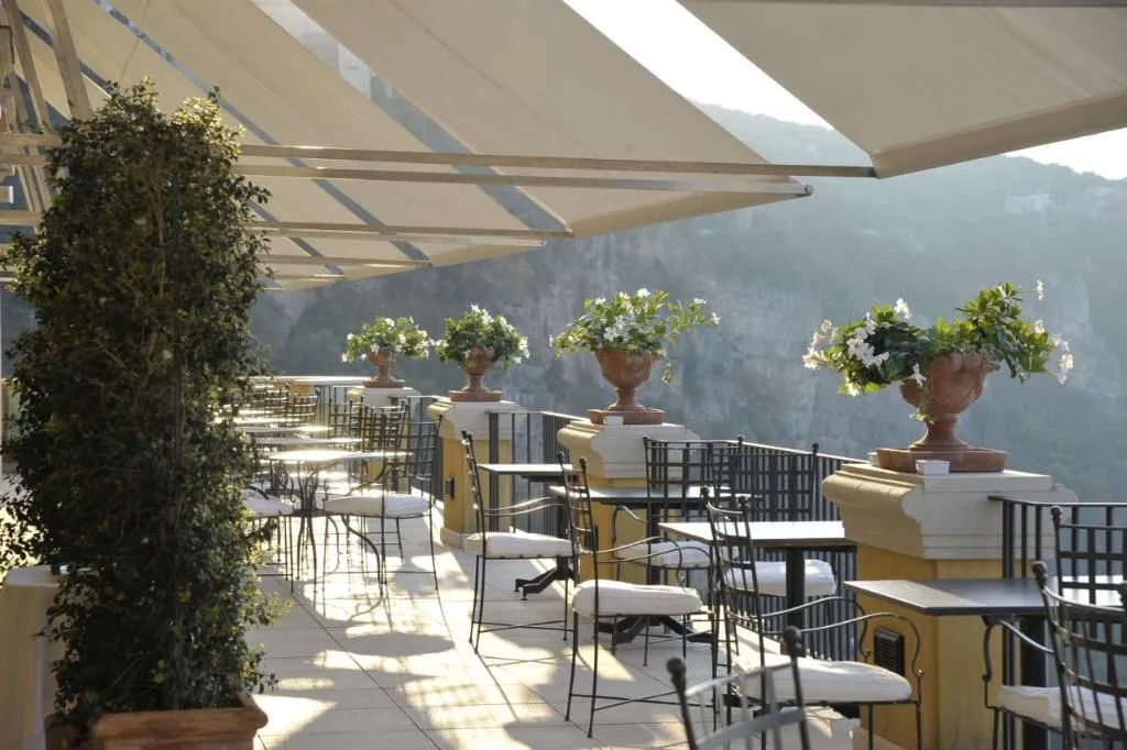 Restaurant, Grand Hotel Angiolieri, Naples