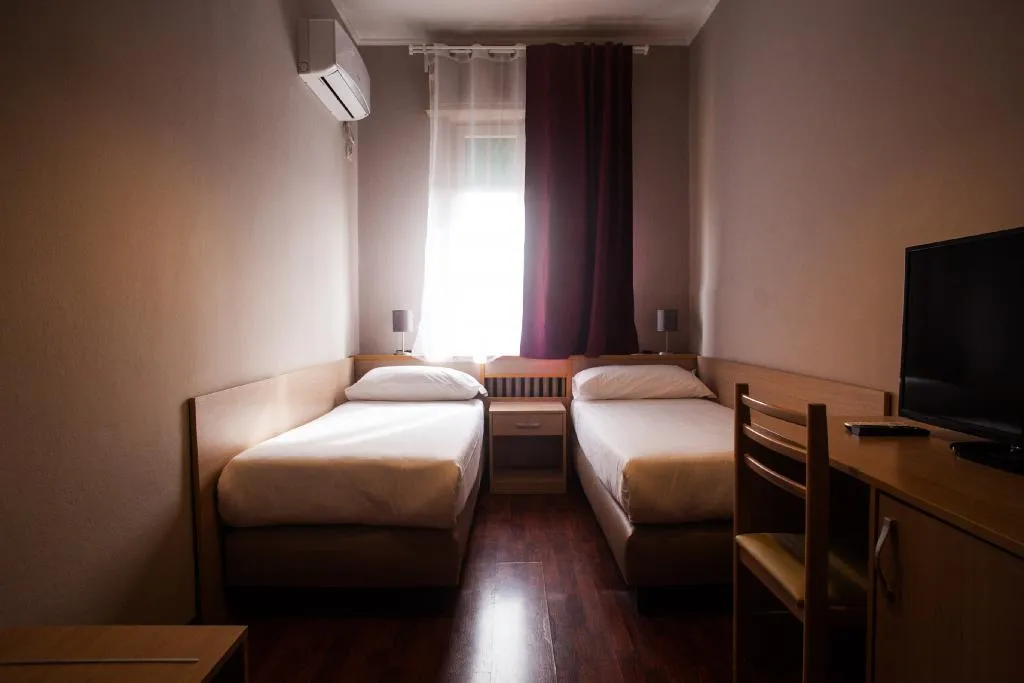 TWIN STANDARD Room, Hotel Di Porta Romana, Milan