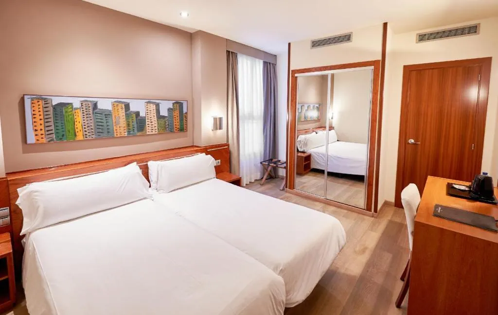 DOUBLE SINGLE USE STANDARD Room, Garbi Millenni, Barcelona