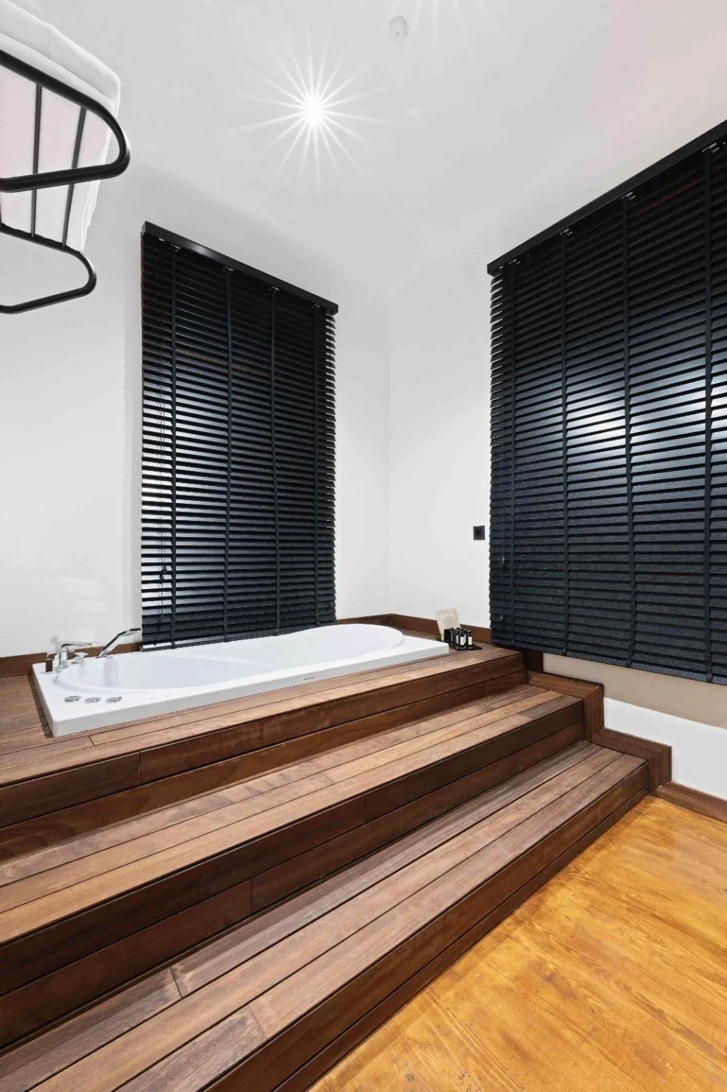SUITE WITH JACUZZI Room, Belmondo Suites Old Town Antalya, Antalya
