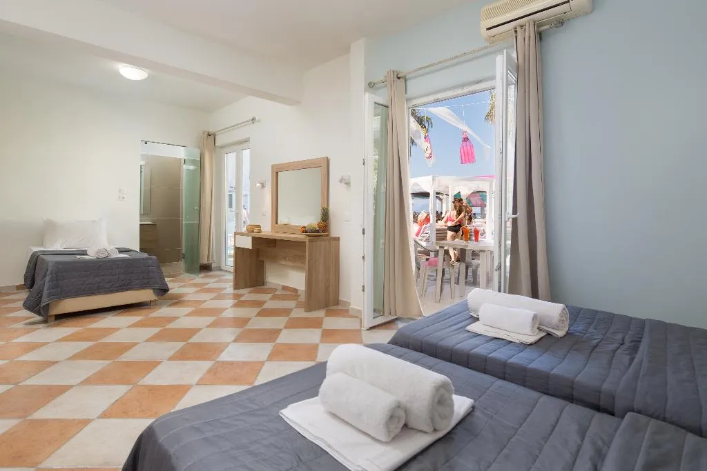 Room, Paralia, Corfu