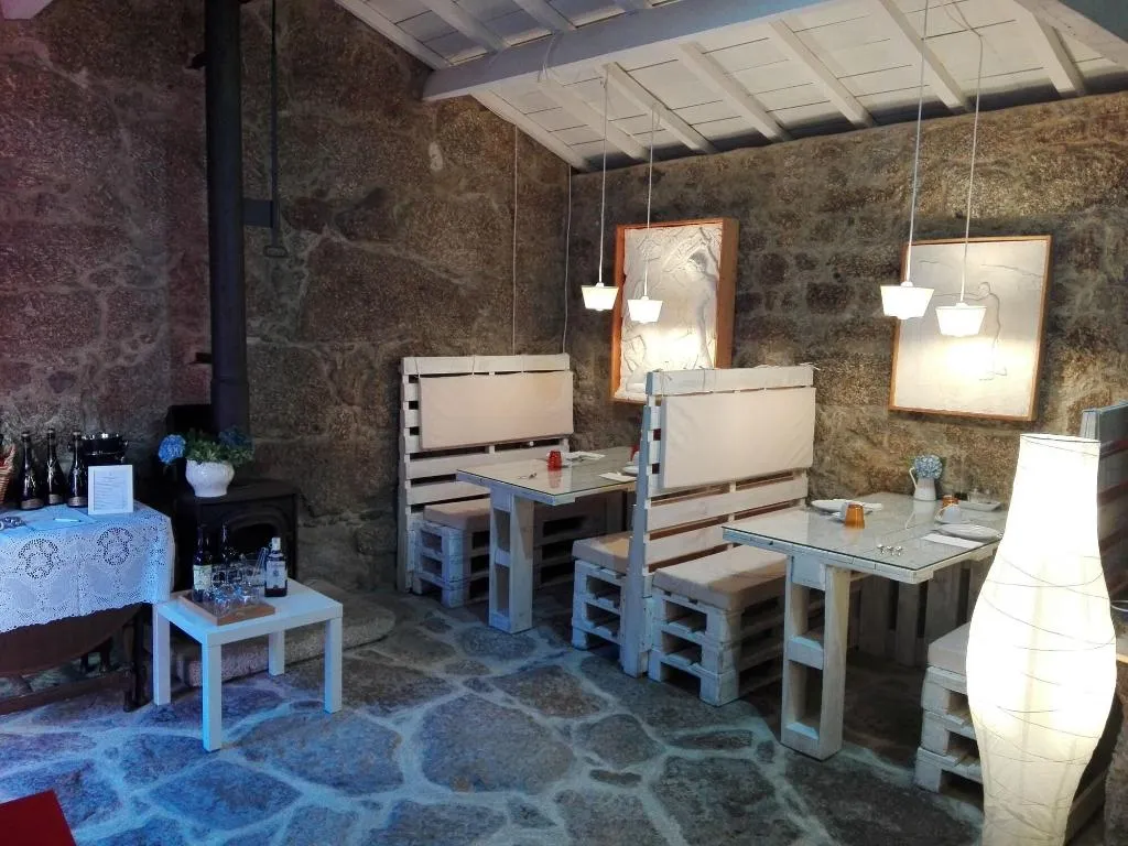 Restaurant, Casas Da Quinta Da Cancela, Porto