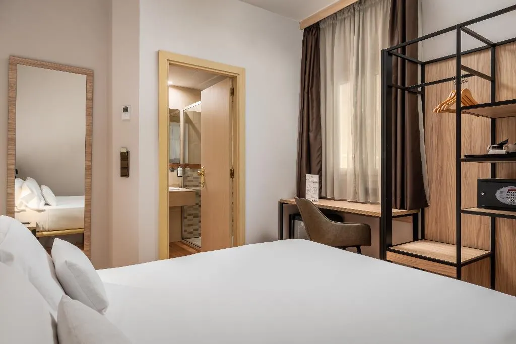 SINGLE STANDARD Room, Petit Palace Eixample, Barcelona
