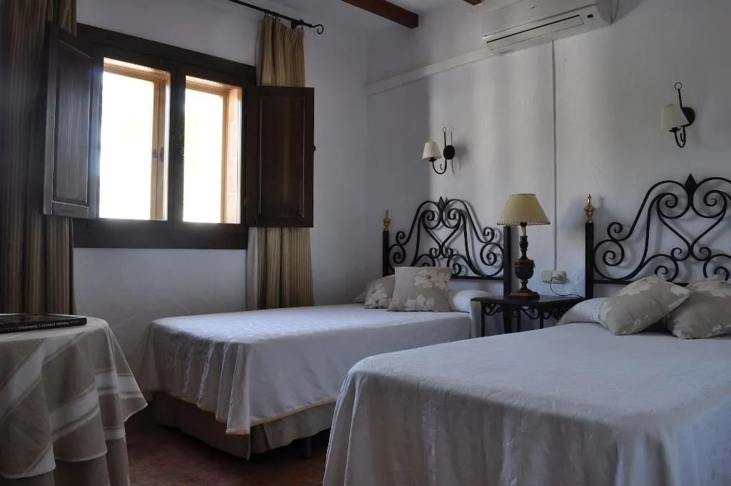 Room, Hotel Rural La Paloma, Costa Del Sol