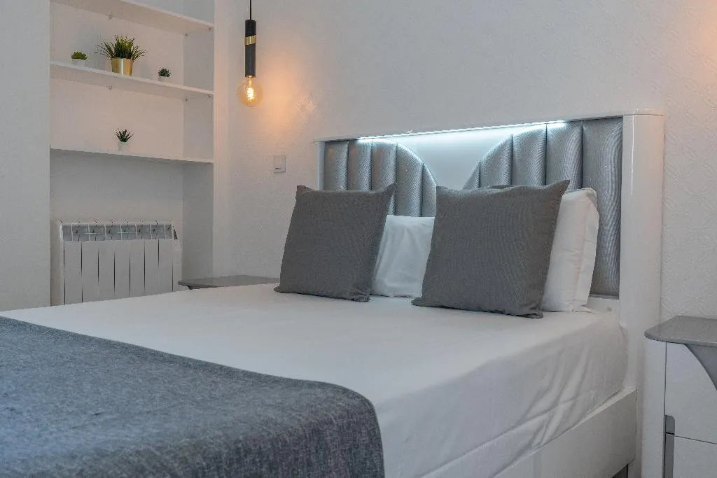 SUITE DELUXE Room, The Convo Porto Hotel & Suites, Porto