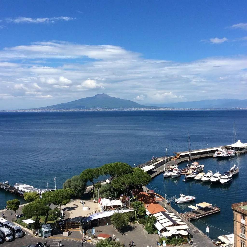 Sports and Entertainment, Surriento Suites, Naples
