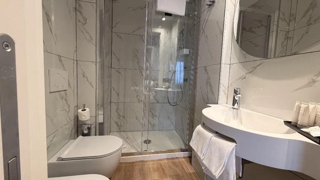 Room, Astoria Sure Hotel Collection by Best Western, Milan