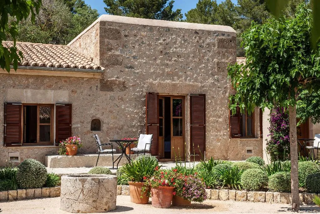 Room, Castell Son Claret, Majorca