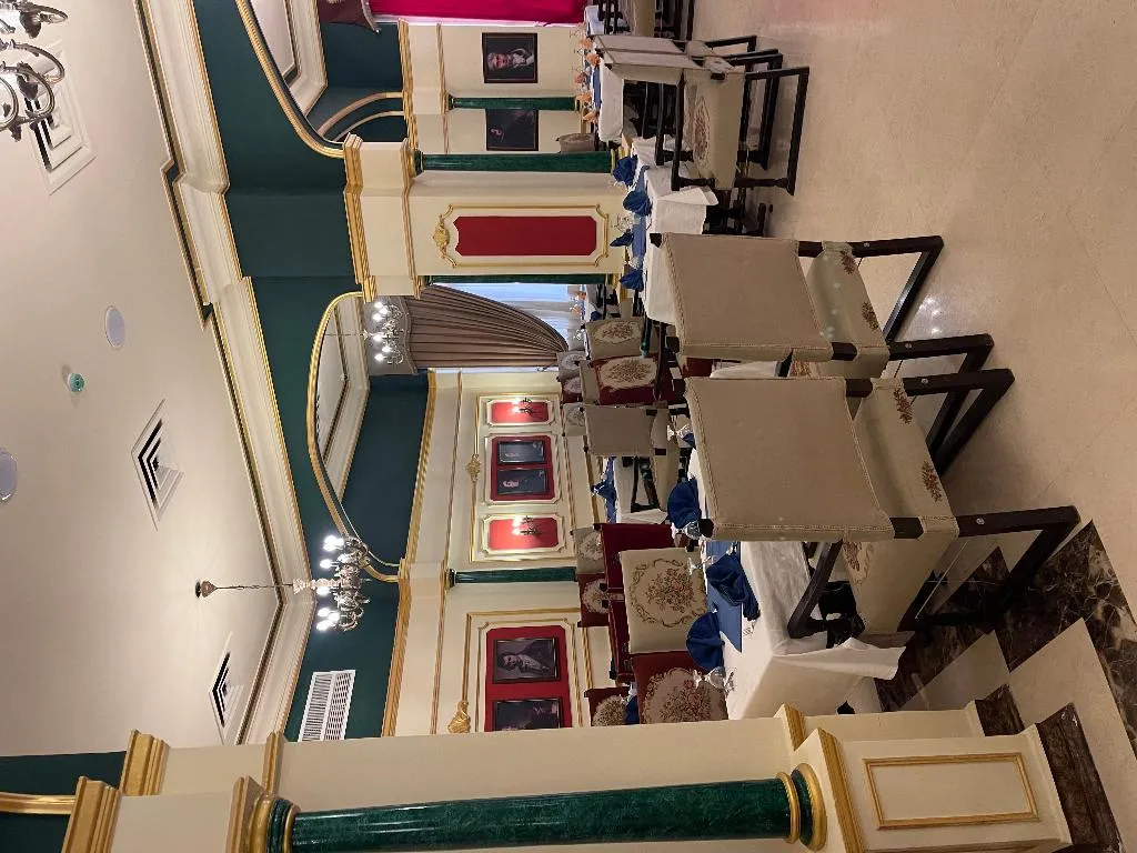 Restaurant, Cosmopolitan Cairo Hotel, Cairo