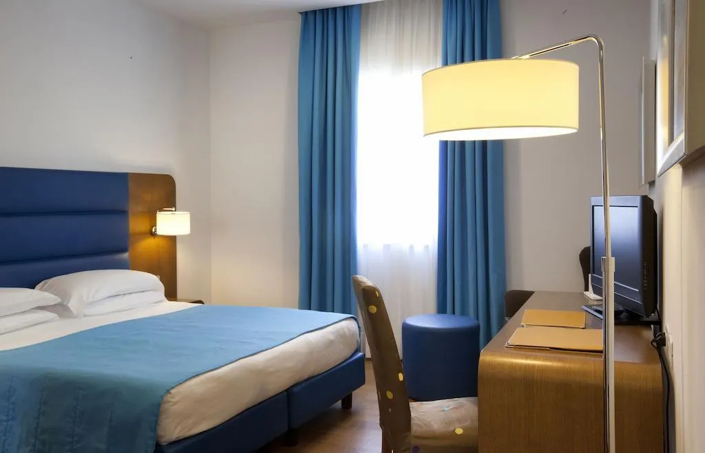 DOUBLE COMFORT Room, Hotel Plaza, Naples