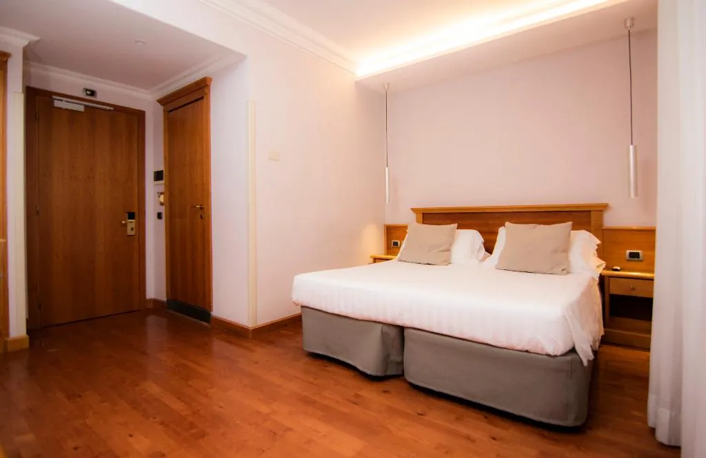 DOUBLE STANDARD Room, Giolli Nazionale, Rome