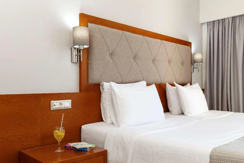 Room, Best Western Plus Hotel Plaza, Rhodes