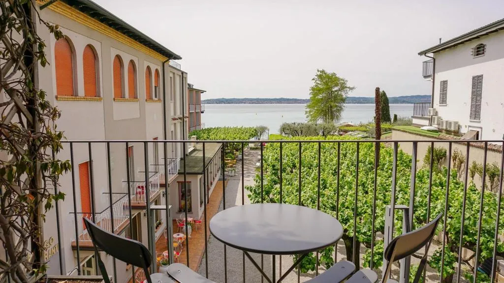 General view, Hotel Mavino, Milan