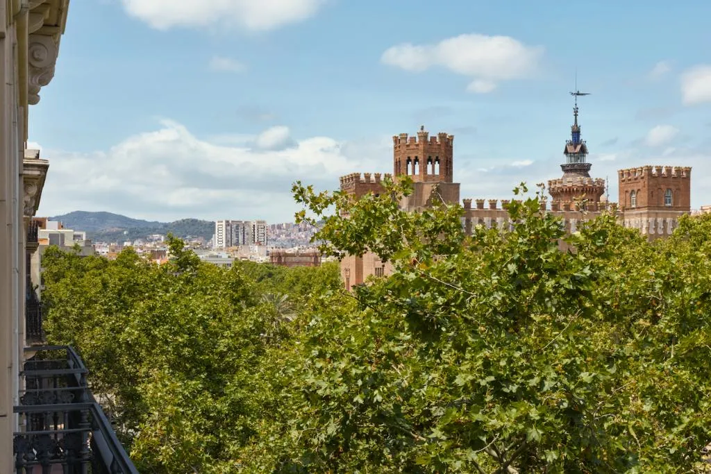 DOUBLE SUPERIOR WITH BALCONY Room, Miiro Borneta Hotel Barcelona, Barcelona