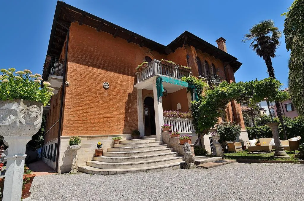 General view, Villa Albertina, Venice