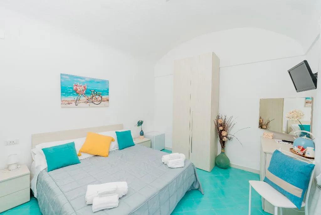 DOUBLE ECONOMY Room, Albergo Diffuso Bacco Furore, Naples