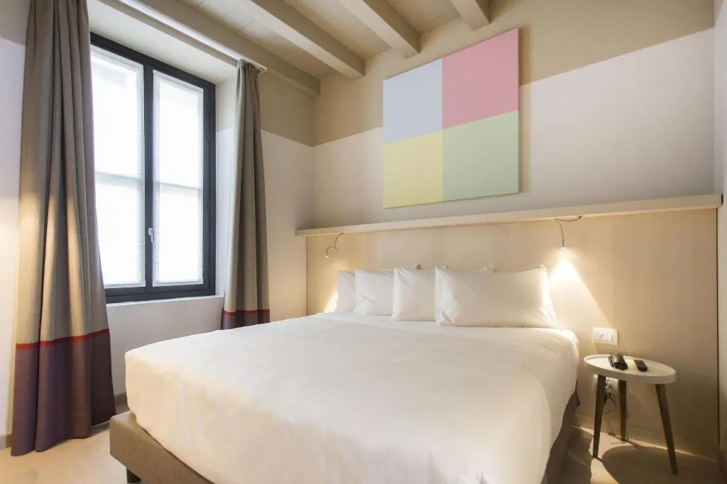 Room, Savona 18 Suites, Milan