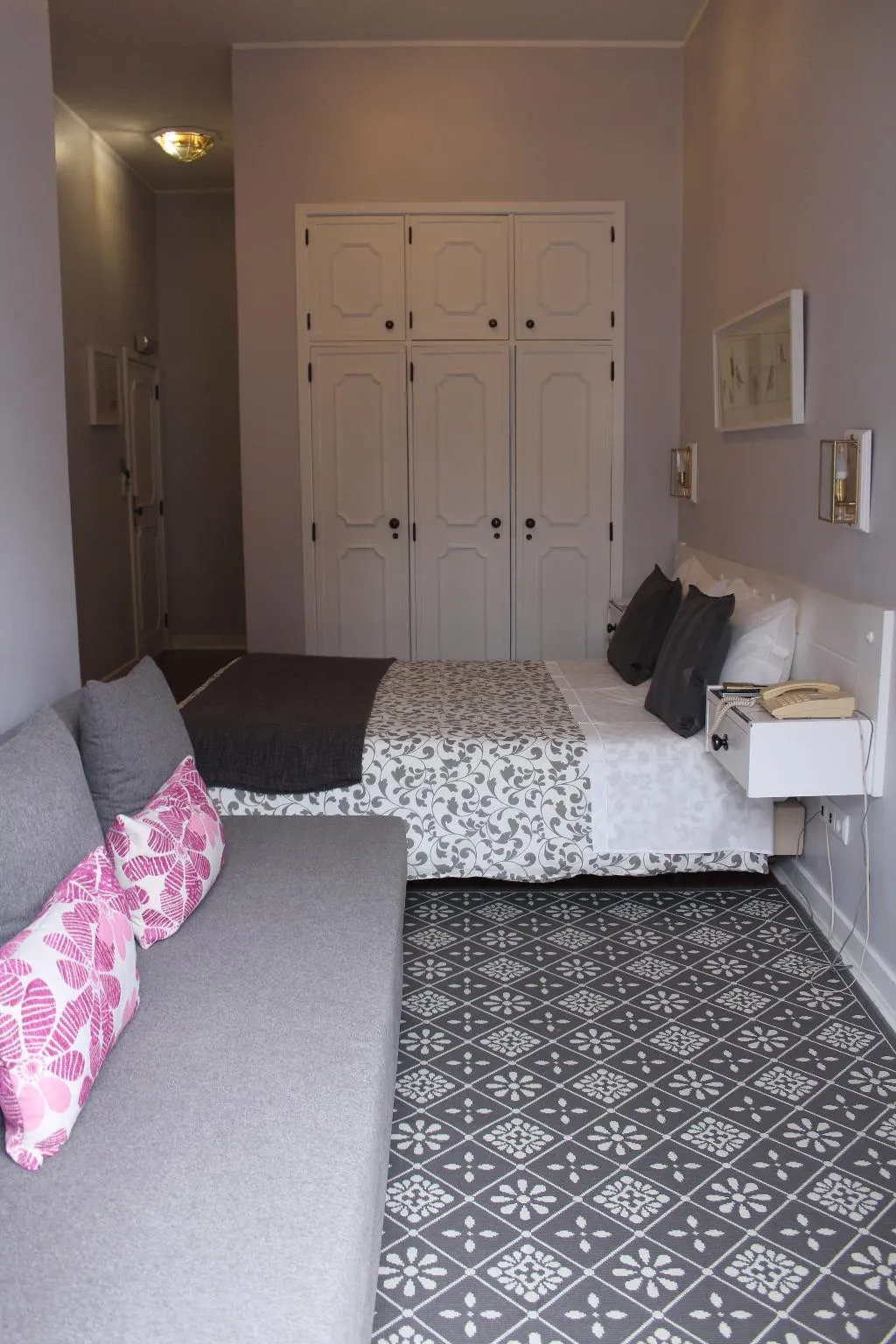 DOUBLE CAPACITY 3 ONE BEDROOM Room, Jardim Viana, Porto