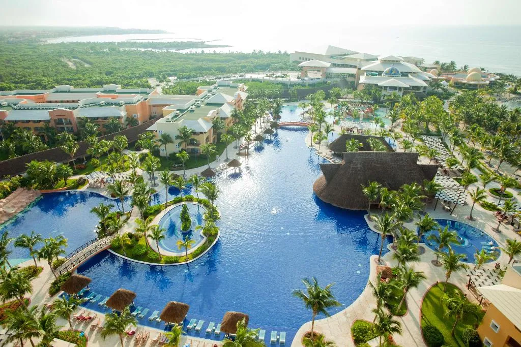 Pool, Barcelo Maya Palace, Cancun Area