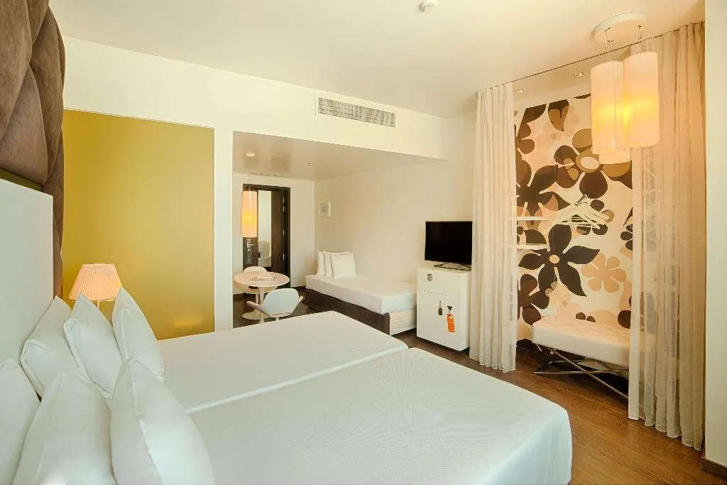 Room, nhow Milano, Milan