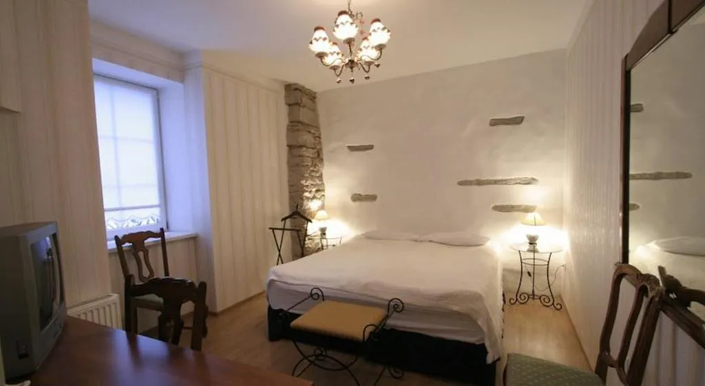 TRIPLE STANDARD Room, Olevi Residents, Tallinn