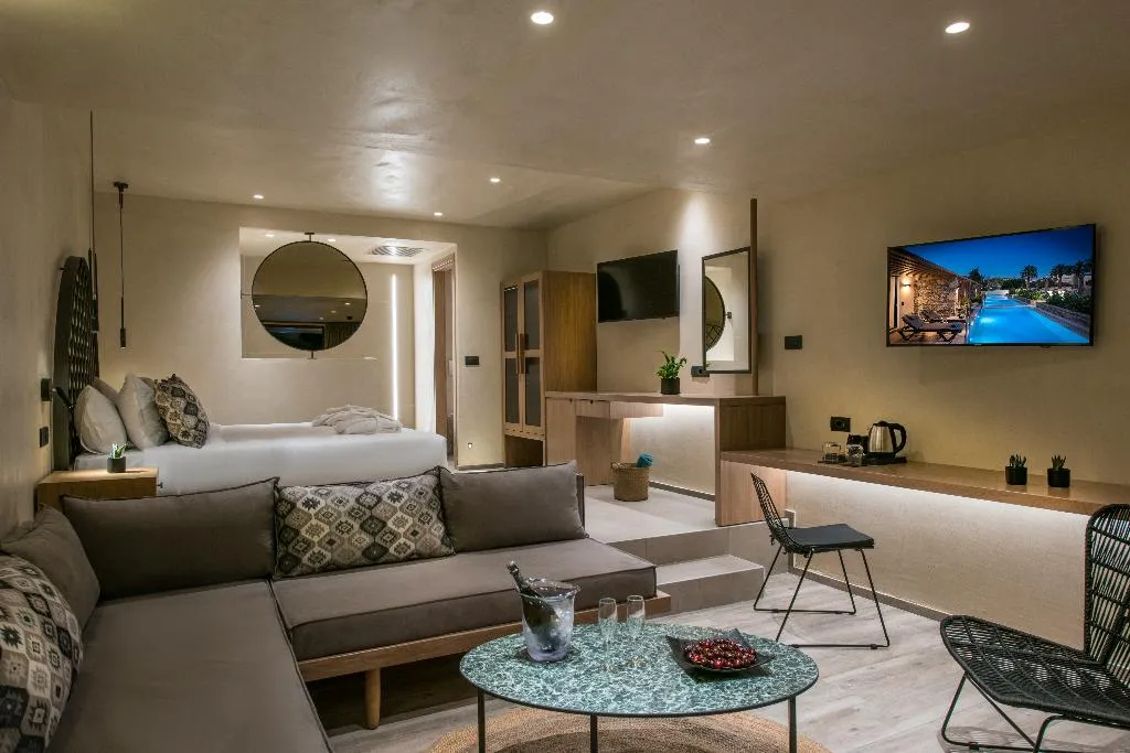 SUITE STANDARD Room, Petousis Hotel & Suites, Crete