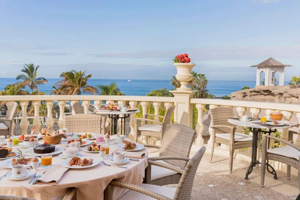 Terrace, Bahia del Duque Las Villas Resort, Tenerife