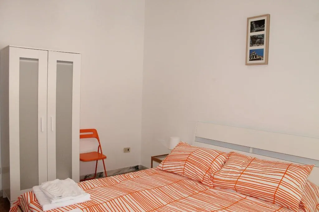Room, Guest House Furio Camillo, Naples