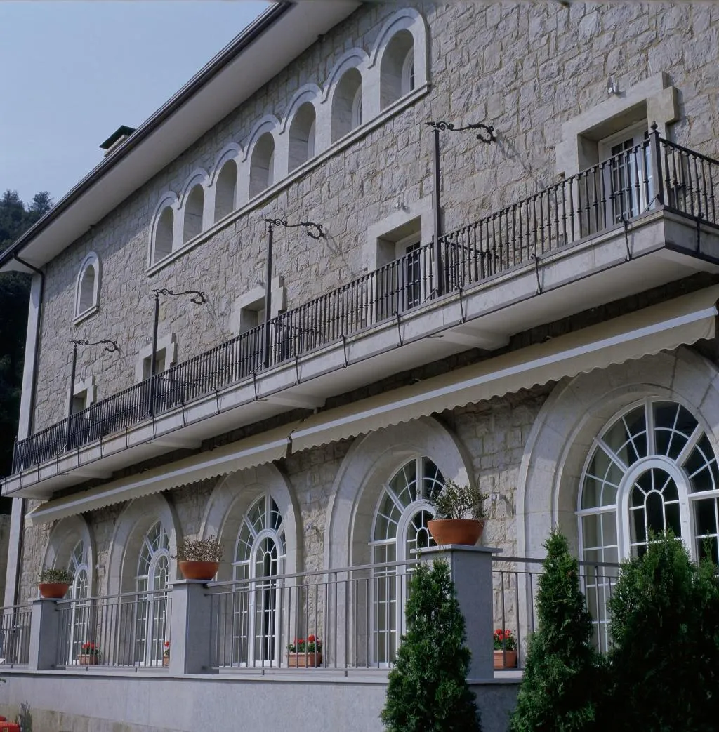 Sports and Entertainment, Parador de Vic-Sau, Barcelona
