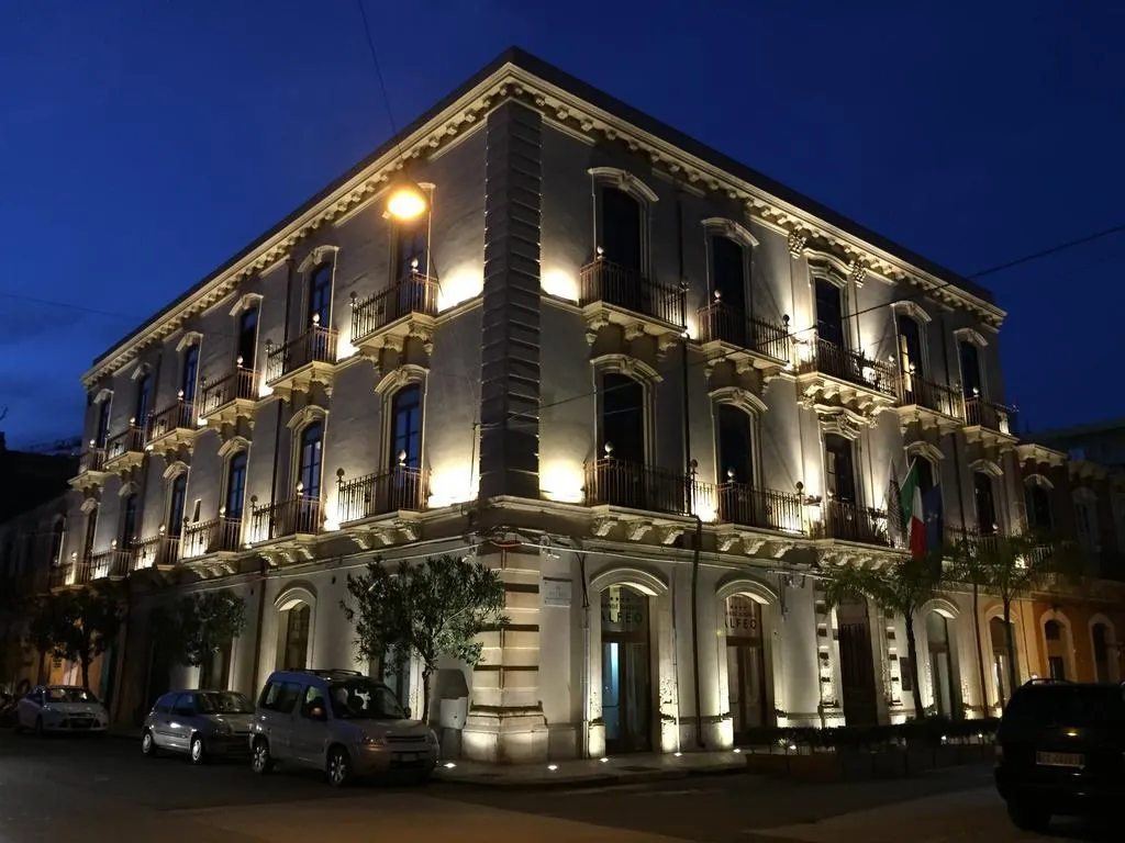 General view, Grande Albergo Alfeo, Catania