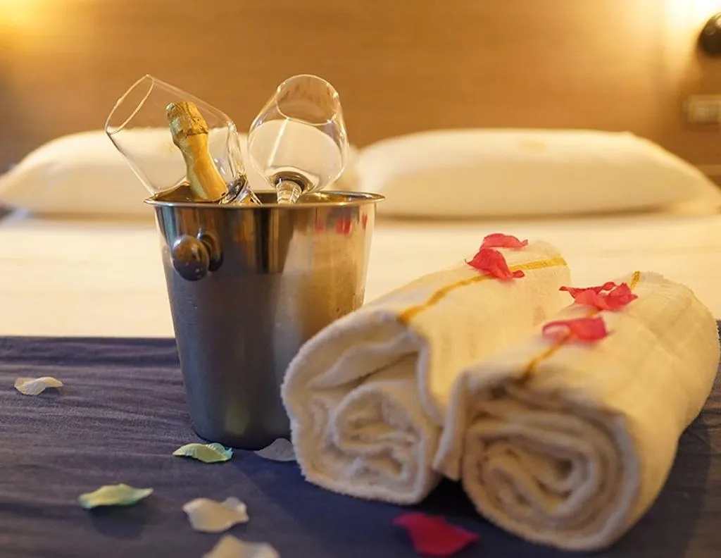 Restaurant, X Hotel, Naples