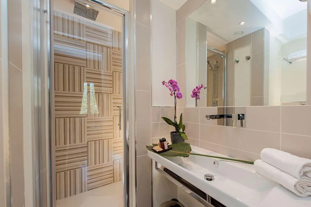 Room, Dve Suite Rome, Naples