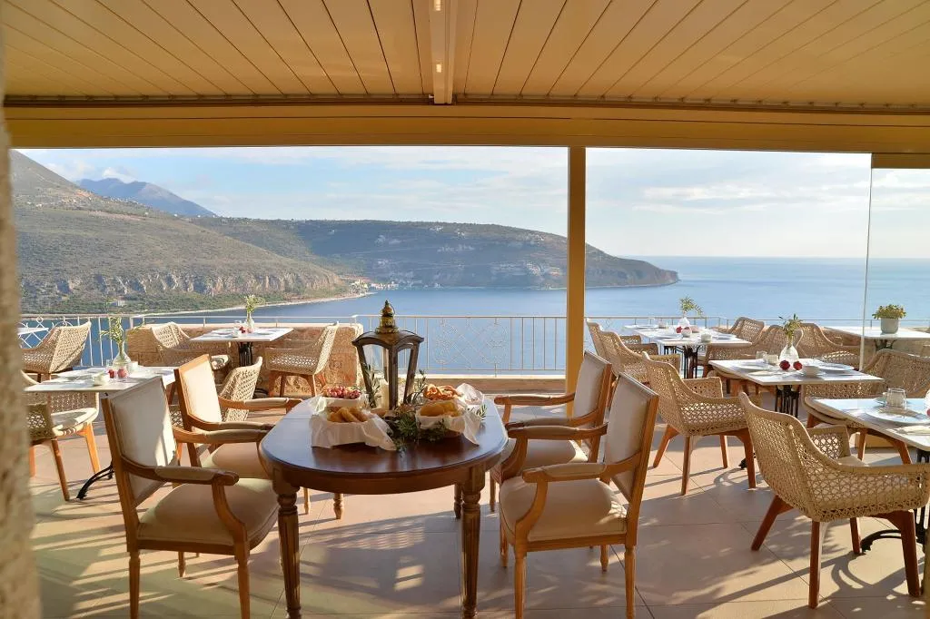 Restaurant, Akrolithi Boutique Hotel & Suites, Kalamata