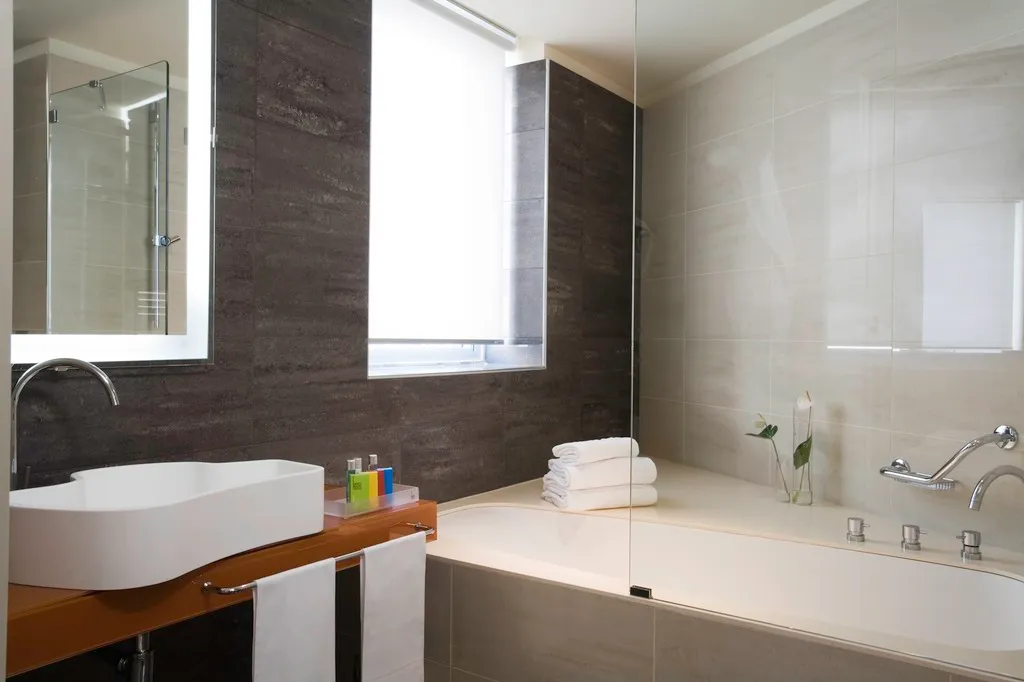 DOUBLE SINGLE USE CLASSIC Room, UNA HOTELS T Hotel Cagliari, Cagliari
