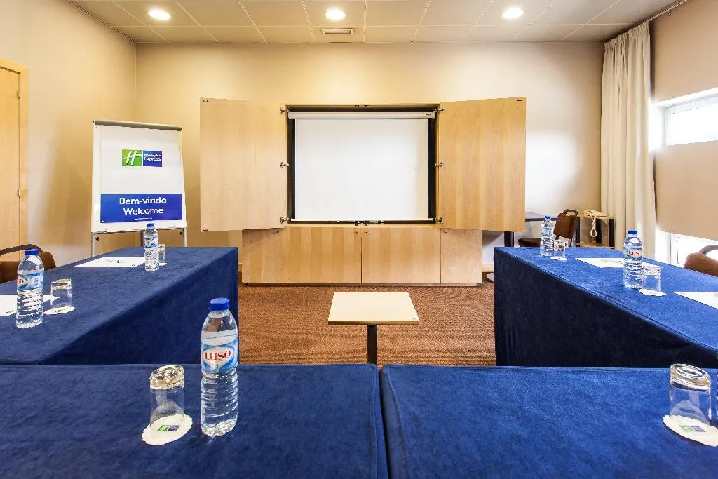 Conferences, Holiday Inn Express Lisbon-Oeiras, Lisbon