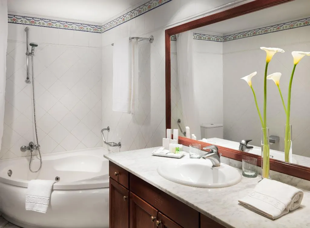 SUITE STANDARD Room, Las Aguilas Tenerife Affiliated By Melia, Tenerife