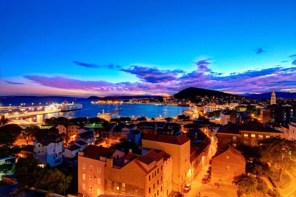 TWIN DELUXE Room, The View Luxury Rooms, Split