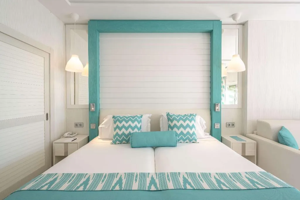 Room, Santos Nixe Palace, Majorca