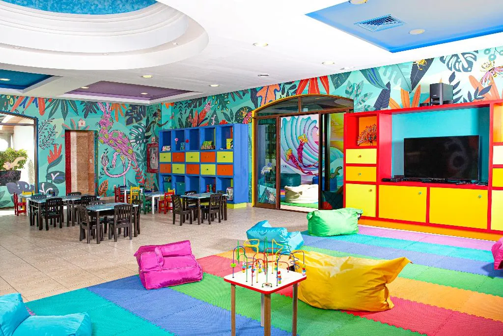 Sports and Entertainment, Holiday Inn Club Vacations Grand Residences All In, Cancun Area