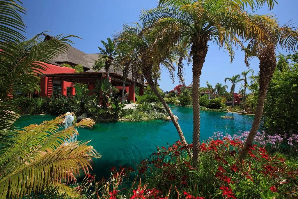 Sports and Entertainment, Asia Gardens Hotel & Thai Spa, a Royal Hideaway Ho, Costa Blanca