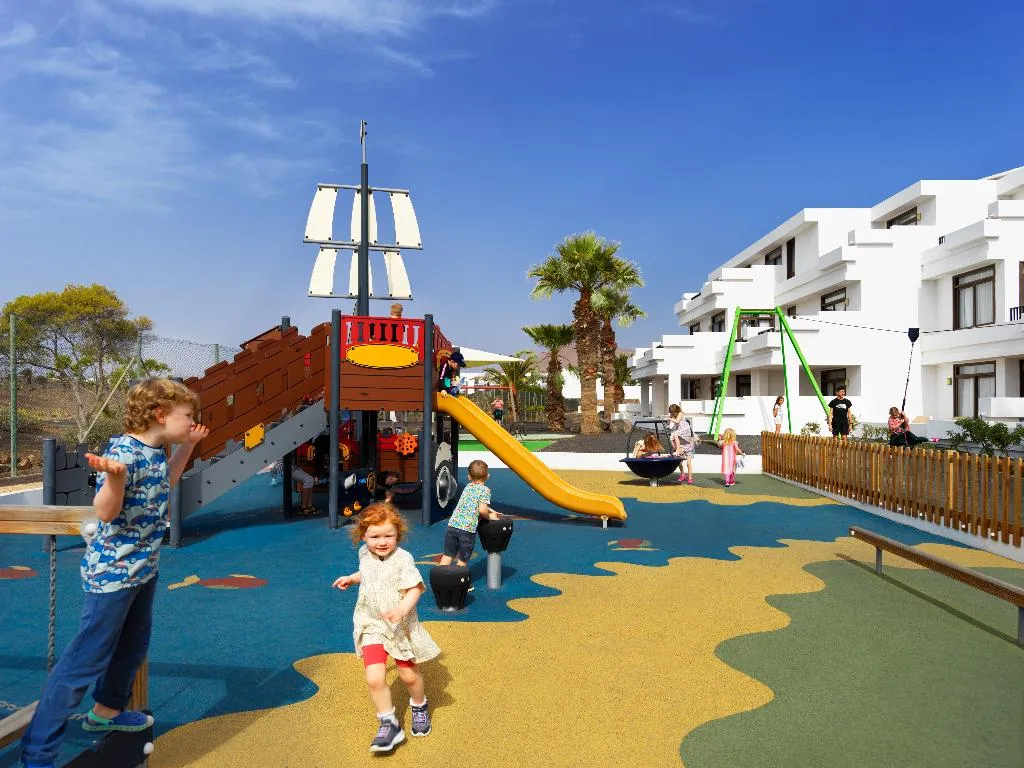 Sports and Entertainment, H10 Suites Lanzarote Gardens, Lanzarote