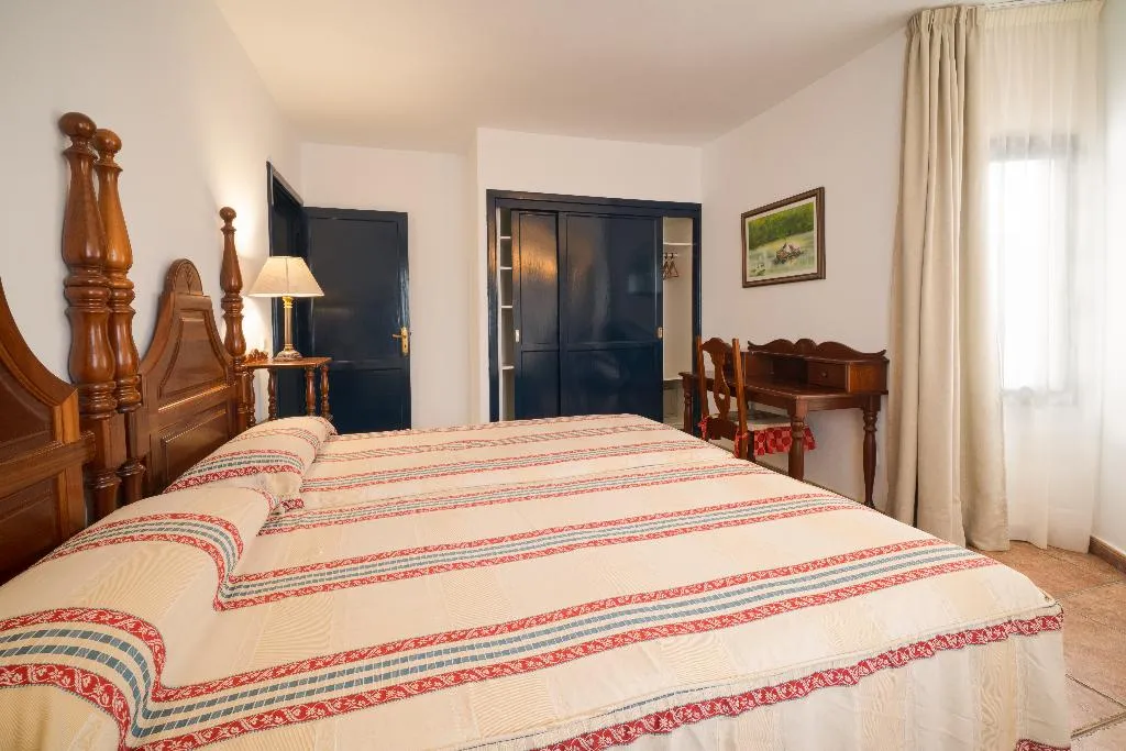APARTMENT TWO BEDROOMS Room, Nazaret Mansion, Lanzarote