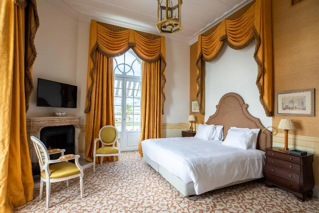 JUNIOR SUITE OCEAN VIEW Room, Estoril Vintage Hotel, Lisbon