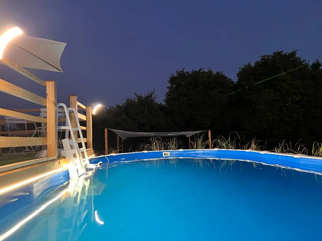Pool, Villa dei Papiri, Catania
