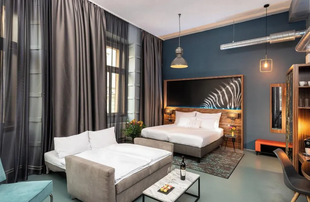 JUNIOR SUITE WITH DOUBLE BED Room, NYX Hotel Prague by Leonardo Hotels, Prague