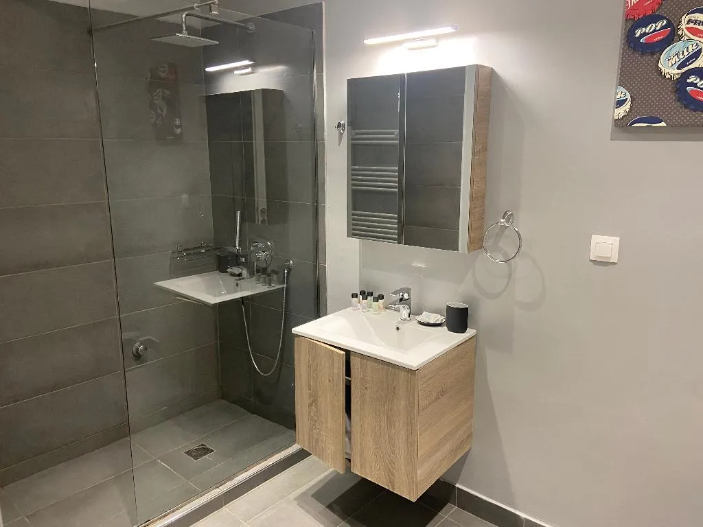 DOUBLE WITH VIEWS Room, Connect Studios and Apartments, Athens