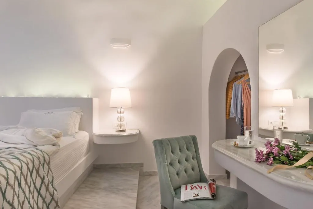 Room, Anteliz Hotel And Suites, Santorini