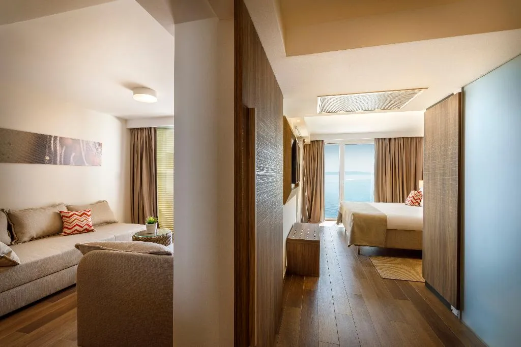 JUNIOR SUITE SEA VIEW WITH BALCONY Room, Girandella Resort Valamar Collection-Family Hotel, Istria