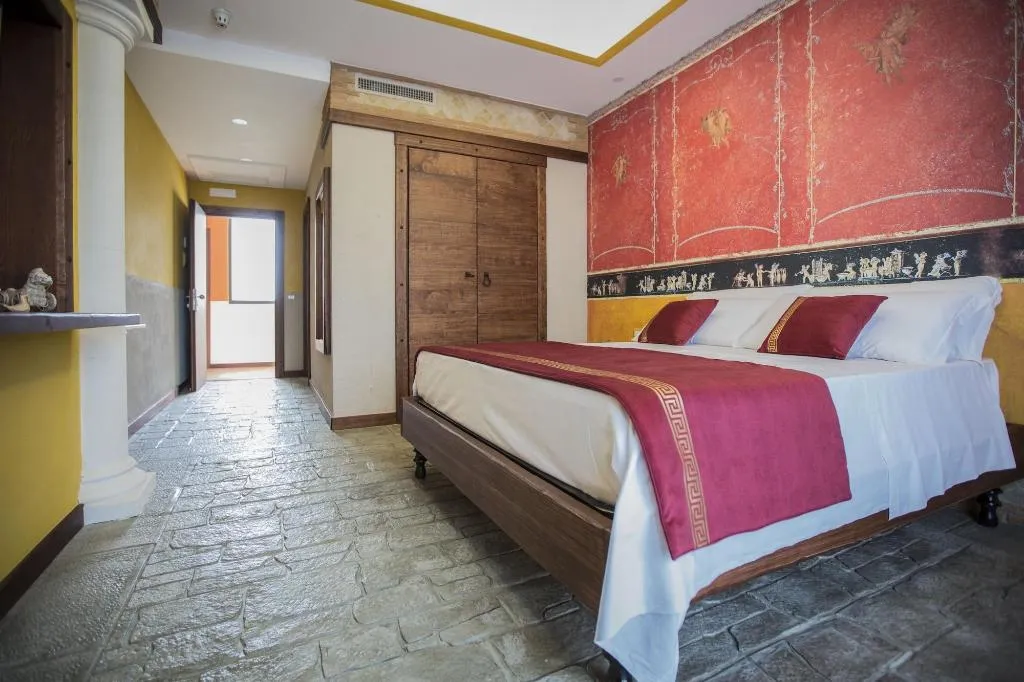 Room, Hotel Del Sole, Naples