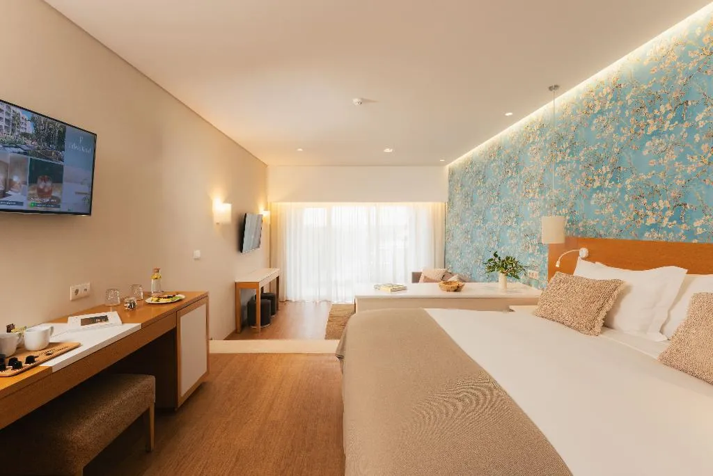 SUITE WITH VIEWS Room, Falesia Hotel – Adults Only, Algarve